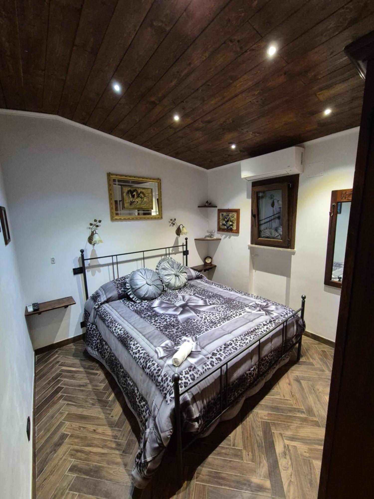 Villa Fiore - Piscina E Idromassaggio イトリ エクステリア 写真